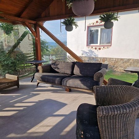 Pensiunea turistica Retreat Belvedere Vadul lui Carol II Exterior foto